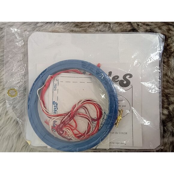 Stitchable Welcome Candlewicking Kit 7525  Kit Includes Threads Printed Cotton M - Picture 2 of 4